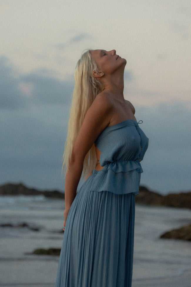 BLUE STRING SILK TOP